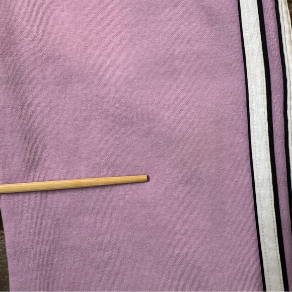 Woman’s Adidas Jogger Suit Medium Jacket and Medium Pant Set - Picture 16 of 16